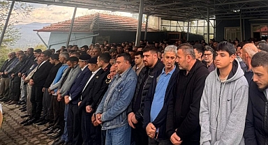 Genç futbolcu Musa Şen son yolculuğuna uğurlandı