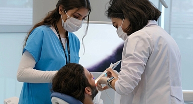 İstanbul'da 'Öğrenci Klinikleri' Açıldı: Hem Öğrenciler Hem de Kurum Kazanıyor
