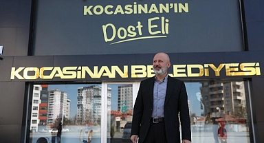 Kocasinan, Evde Bakım Hizmetiyle Hem Şifa Dağıtıyor Hem de Yüzleri Güldürüyor