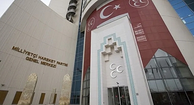 MHP Burdur’da 8 İlçe Başkanı İstifa Etti