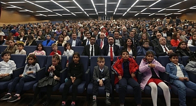 'Mustafa' Filminin Ankara Galasında Çocuklar Protokolde Yer Aldı