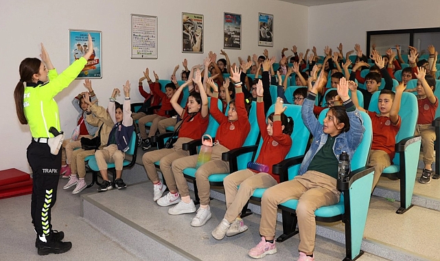 Selçuklu’da Trafikte Bilinçli Nesiller İçin Eğitimler Sürüyor