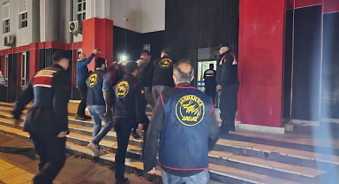 Silah ticaretindeki anlaşmazlık cinayete yol açtı; suçunu itiraf etti