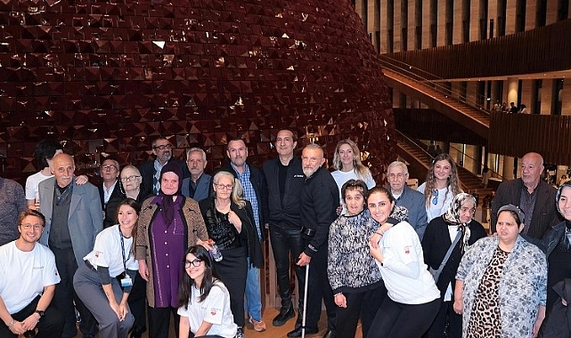 Türk Telekom, Darülaceze Sakinlerini AKM’de Misafir Etti