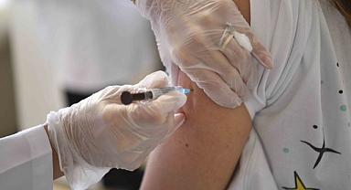 Türkiye’de İlk Kez Mansur Yavaş’ın Duyurduğu Ücretsiz HPV Aşısı Uygulaması Başladı