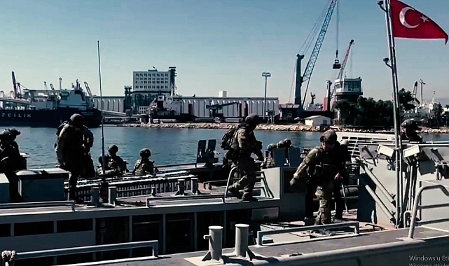 Türkiye'nin Tahliye Gemileri Lübnan'a Ulaştı