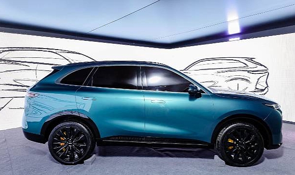 Türkiye yatırımı gündemde olan Çinli otomobil devi yeni ürün ailesini tanıttı