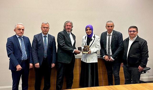 ZGC Külliyede Başdanışman Saadet Oruç'u ziyaret etti