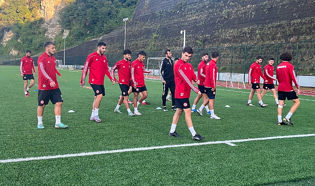 Zonguldakspor FK, Sebat Gençlik Spor karşılaşması hazırlıklarına başladı.