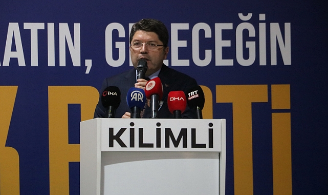 Adalet Bakanı Yılmaz Tunç, AK Parti'nin Kilimli İlçe Başkanlığı kongresinde konuştu