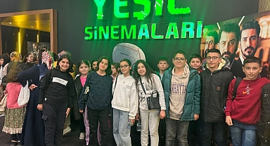 Başarılı Öğrenciler Ödüllerini Sinema Gösterimiyle Aldı