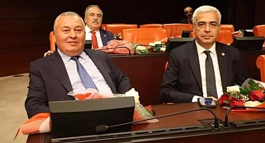 Cemal Enginyurt ve Salih Uzun, Demokrat Parti'den İstifa Etti