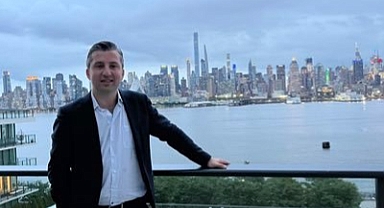 CHP'nin Eski ABD Temsilcisinden Özgür Özel'e Zehir Zemberek Yanıt