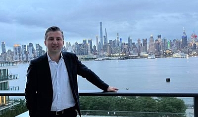 CHP'nin Eski ABD Temsilcisinden Özgür Özel'e Zehir Zemberek Yanıt