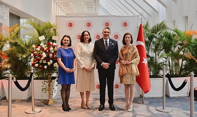 Ekvador'da Türkiye Fahri Başkonsolosluğu Açıldı