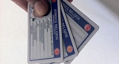 Eski Tip Ehliyetlerin Yenilenme Süresi 2025'e Kadar Uzatıldı