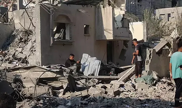 Gazze’de Savaşın 400. Günü: Can Kaybı 43 Bin 552’ye Ulaştı