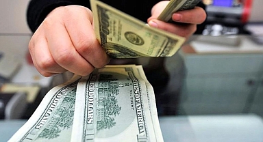 Kapalıçarşı’da Dolar Alımları Durduruldu: Sahte Para Krizi
