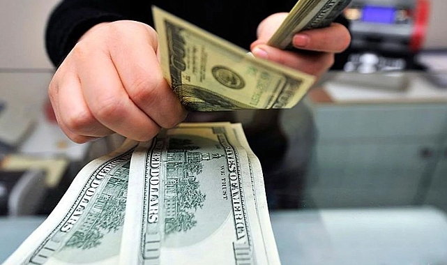 Kapalıçarşı’da Dolar Alımları Durduruldu: Sahte Para Krizi