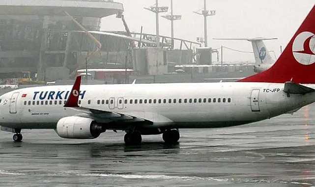 Lodos İstanbul’da Hava Trafiğini Felç Etti: Uçaklar Havada Yakıt Krizi Yaşadı, İzmir’e Acil İniş Yaptı