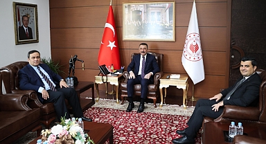 Mülkiye başmüfettişleri Zonguldak Valisi Osman Hacıbektaşoğlu'nu ziyaret etti