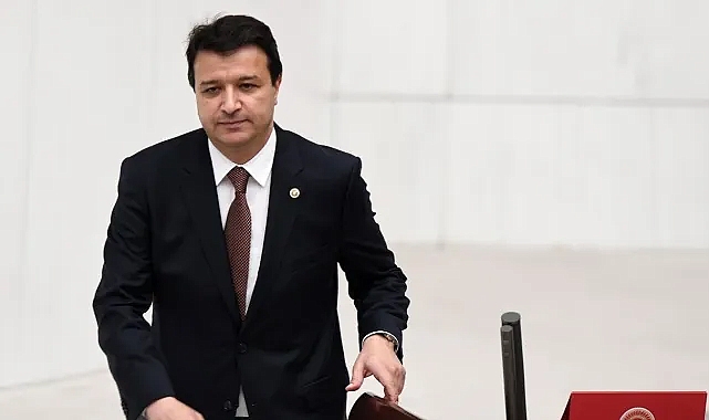 Saadet Partisi’nin Yeni Genel Başkanı Mahmut Arıkan Oldu