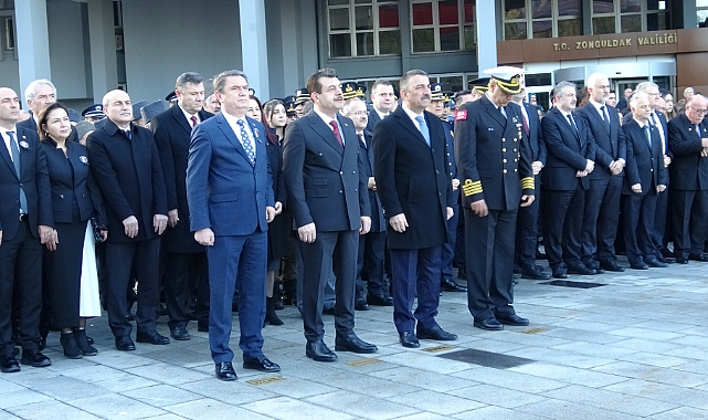 Saat 09.05'te Zonguldak'ta hayat durdu