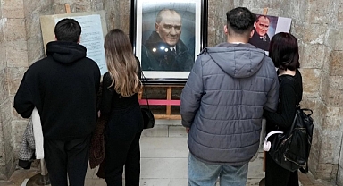 Tarihi Portreye Yoğun İlgi