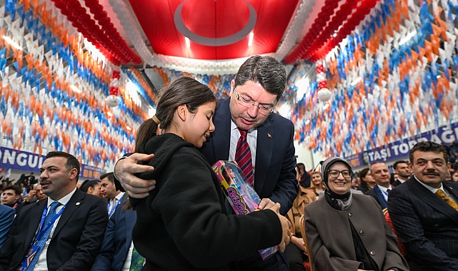 Adalet Bakanı Yılmaz Tunç: "Bu partiyi millet kurdu, milletimizin desteğiyle engelleri aştık"