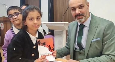 Adıyaman Besni'de 'İyilik Yolcuları' Konferansı Düzenlendi