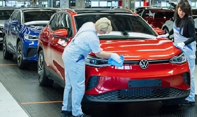 Alman Bakan'dan Volkswagen'e Uygun Fiyatlı Elektrikli Araç Üretme Çağrısı