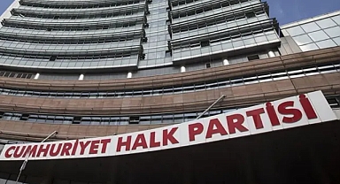 CHP'de Kurultay Tartışmaları Sürüyor: Belediye Başkanları Parti Dinamiklerini Etkiliyor