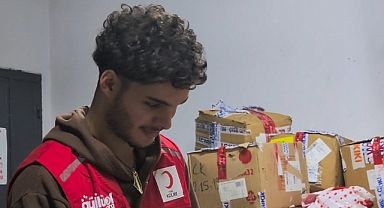 Gazzeli Abdullah, Zonguldak'ta ihtiyaç sahiplerinin imdadına koşuyor