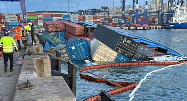 İstanbul Ambarlı Marport Limanı'nda Su Alan Gemi Yan Yattı