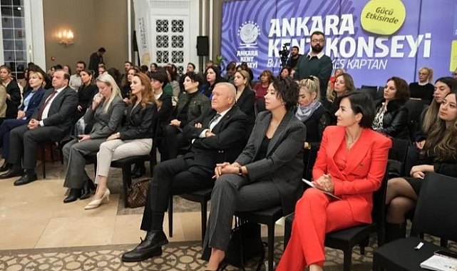 Kadın İstihdamında Sektörel Farklılıklar Gözler Önüne Serildi