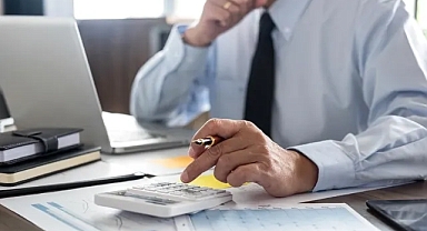 Sözleşmeli Memurlara İkramiye Ödemesi: 950 Bin Çalışana Milyarlarca Lira
