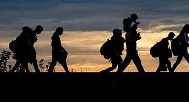 Zonguldak'tan 7 Suriyeli gönüllü olarak memleketine döndü!