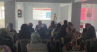 Alaplı’da Kadın Kursu Personeline Psikolojik Eğitim Verildi