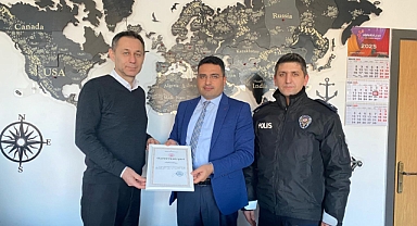 Alaplı İlçe Emniyet teşkilatına araç bağışında bulundular