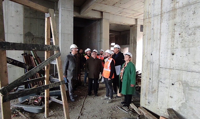 BEÜ Rektörü Özölçer, İbni Sina Kampüsü İnşaatını İnceledi