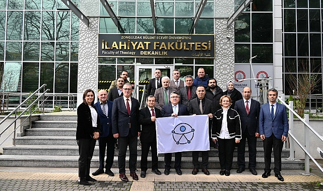 BEUN İlahiyat Fakültesine Erişilebilirlik Belgesi ve Erişilebilirlik Logolu Bayrak Takdim Edildi