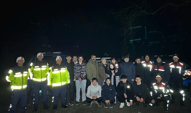 Gençlerden jandarmaya yeni süprizi