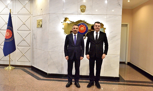 Osman Hacıbektaşoğlu'ndan Okay Memiş'e Hayırlı Olsun Ziyareti