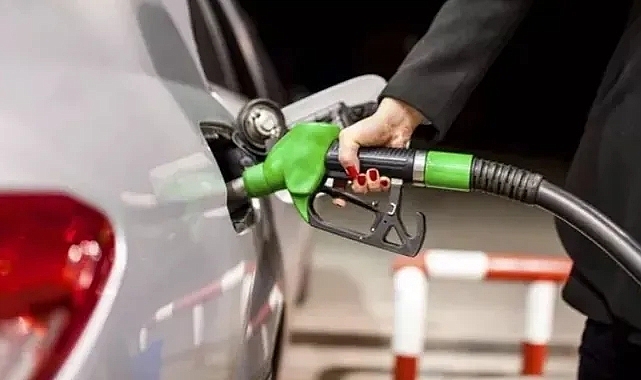 Benzine 3 günde 3 lira indirim!