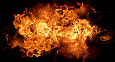 Çaycuma’da feci ölüm: Solunum tüpü devrilince ev alev topuna döndü