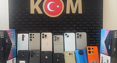 Çok sayıda gümrük kaçağı telefon ele geçirildi!