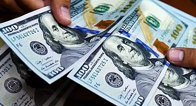 Dolar borcunu erteleyen yandı! İşte yıl sonu dolar TL tahmini