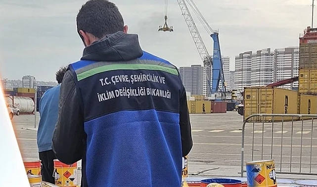 İzmir Körfezi'ni Kirleten Firmaya 8,3 Milyon TL İdari Ceza