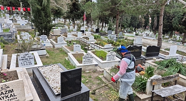 Kdz. Ereğli'de şehir mezarlığı temizleniyor