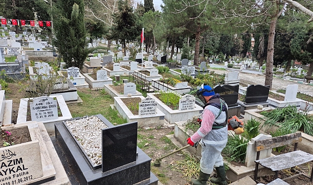 Kdz. Ereğli'de şehir mezarlığı temizleniyor